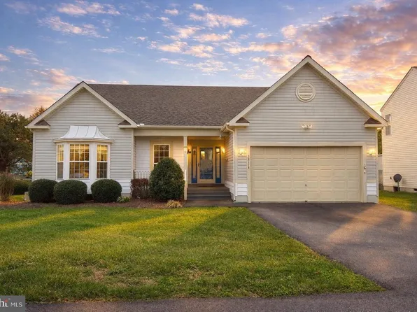 38178 Marion Ln, Ocean View, DE 19970