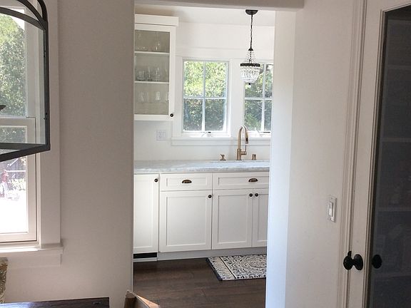 2nd image of 125 Montair Dr