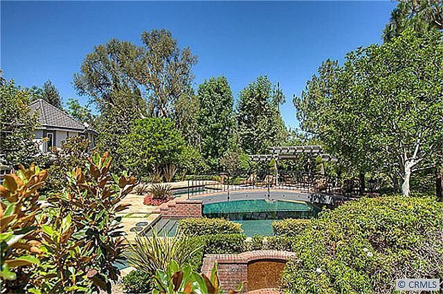1st image of 5114 E Crescent Dr