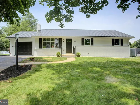 9807 Possum Hollow Rd, Shippensburg, PA 17257