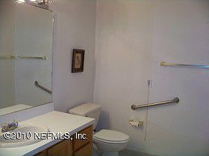 5th image of 4572 Middleton Park Cir E