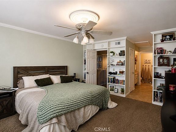 2nd image of 5406 Villa Way