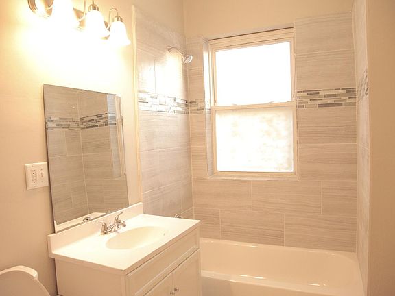 5th image of 13845 S School St #2