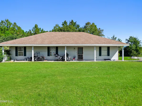 15380 Russell Rd, Gulfport, MS 39503