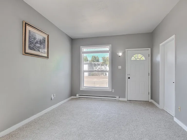5411 S Warner St — Photo 8