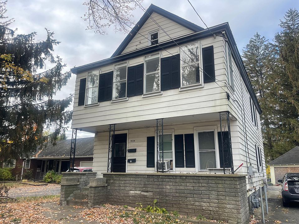 1st image of 1834 Hamburg St Floor 2