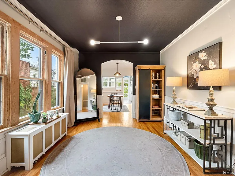 4424 W Hayward Pl — Photo 5