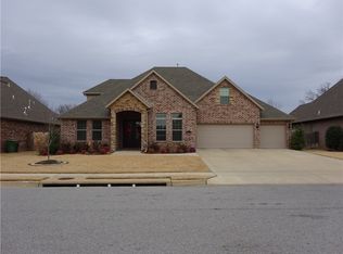 4511 W Pat Lee Pkwy, Rogers, AR 72758