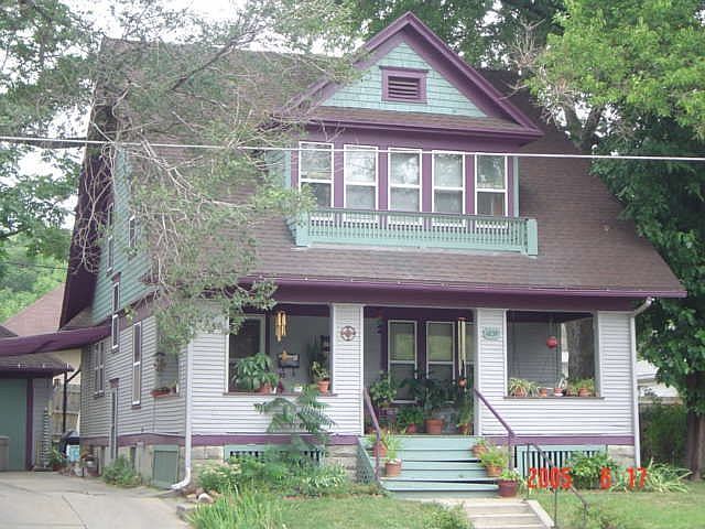 1837 S 27th