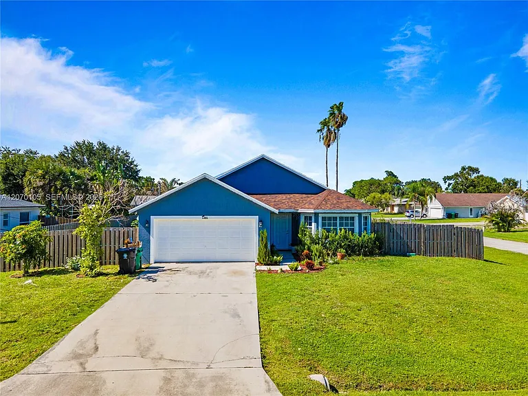 401 NW Kilpatrick Ave — Photo 49