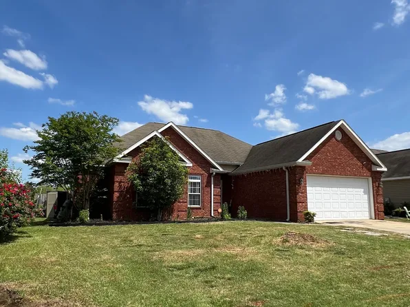 206 Faybrook Dr, Byron, GA 31008