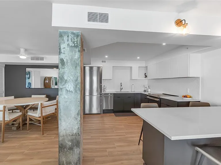 2301 Gulf Of Mexico Dr #102N — Photo 13