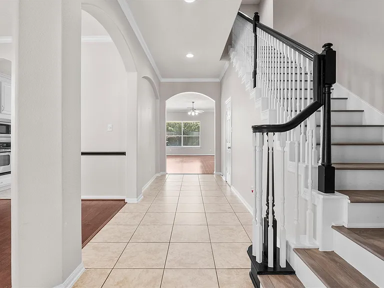 25609 Peppermill Creek Dr — Photo 7