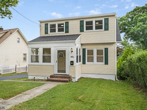 17 Parkway, Caldwell Boro Twp., NJ 07006