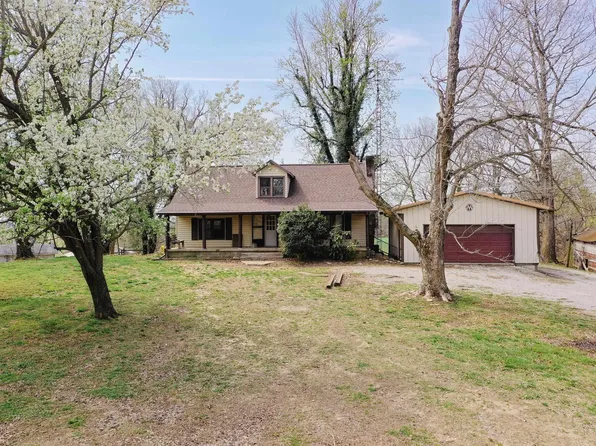 88 Travis Rd, Princeton, KY 42445