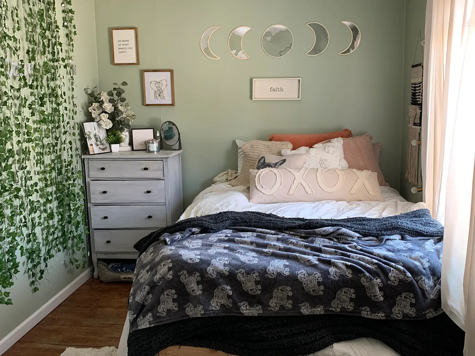 2 Br All Utilities Included — Photo 4