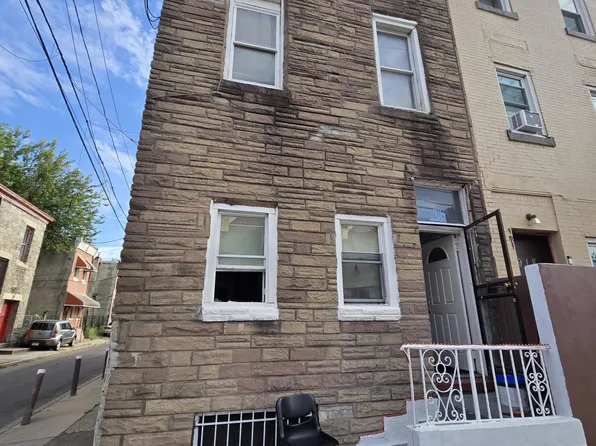 1916 W York St Floor 3, Philadelphia, PA 19132