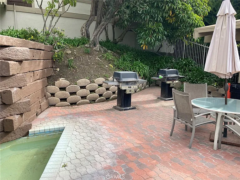 6542 Ocean Crest Dr #B306 — Photo 43
