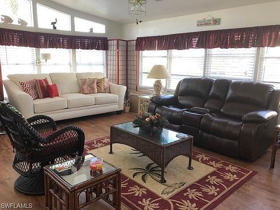4th image of 20371 Cumberland Ct