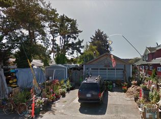 709 25th Ave, Seaside, OR 97138
