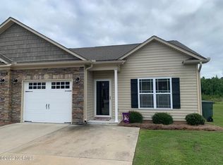 2237 Sweet Bay Dr #B, Greenville, NC 27834