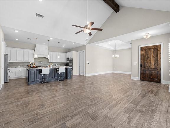 4th image of 18103 Rainwater Creek Ln