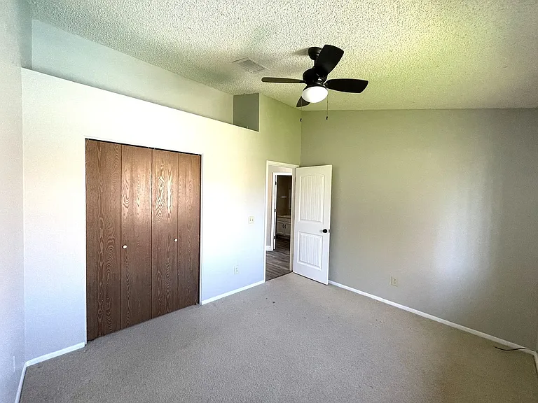 3547 Briarwood Dr — Photo 22
