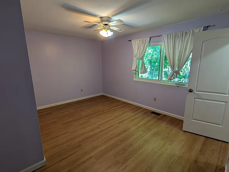 room 4 - 2nd floor