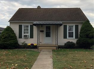 217 E 4th St, West Lafayette, OH 43845