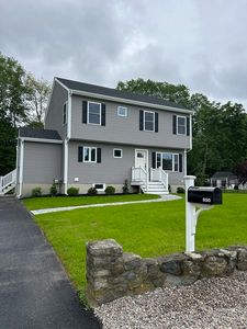 850 Pleasant St, Canton, MA, 02021