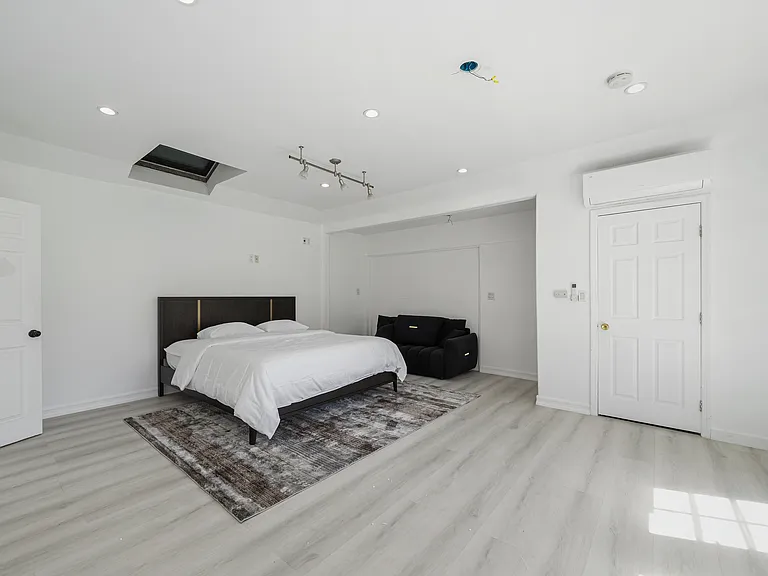 9031 Cresta Dr — Photo 68