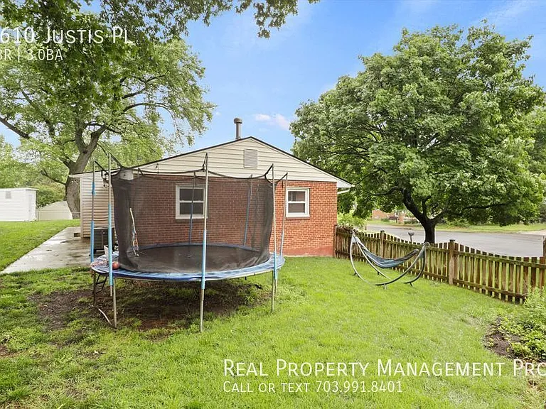 5610 Justis Pl — Photo 22