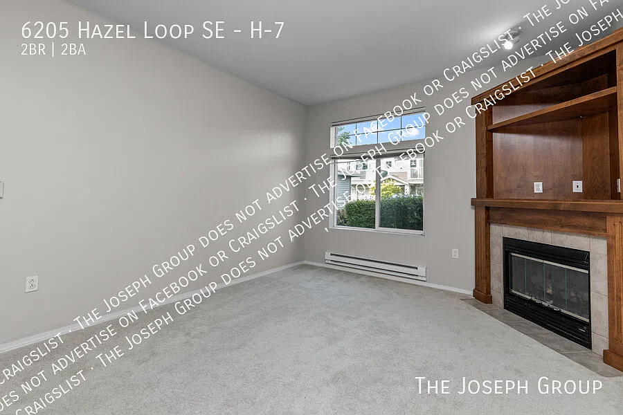 Stylish 2-Bedroom Lakeland Hills Home — Photo 4