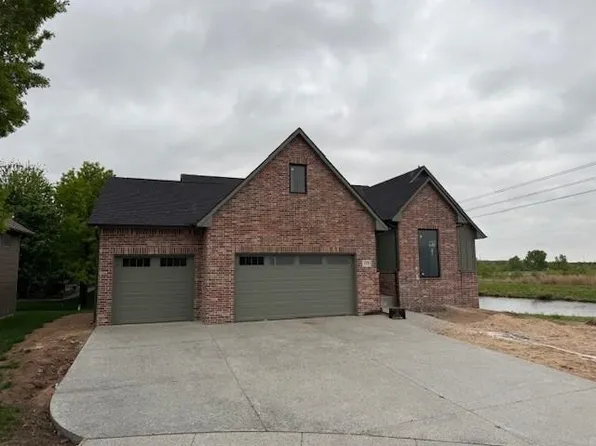 3338 N Grey Meadow Ct, Wichita, KS 67205