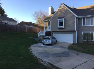 8946 Hauser St, Lenexa, KS 66215