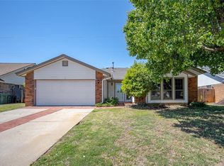 1613 Raquel Rd, Edmond, OK 73003