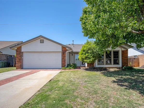 1613 Raquel Rd, Edmond, OK 73003