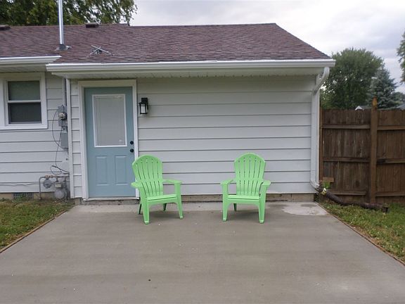 2nd image of 1319 Lynnhurst Dr