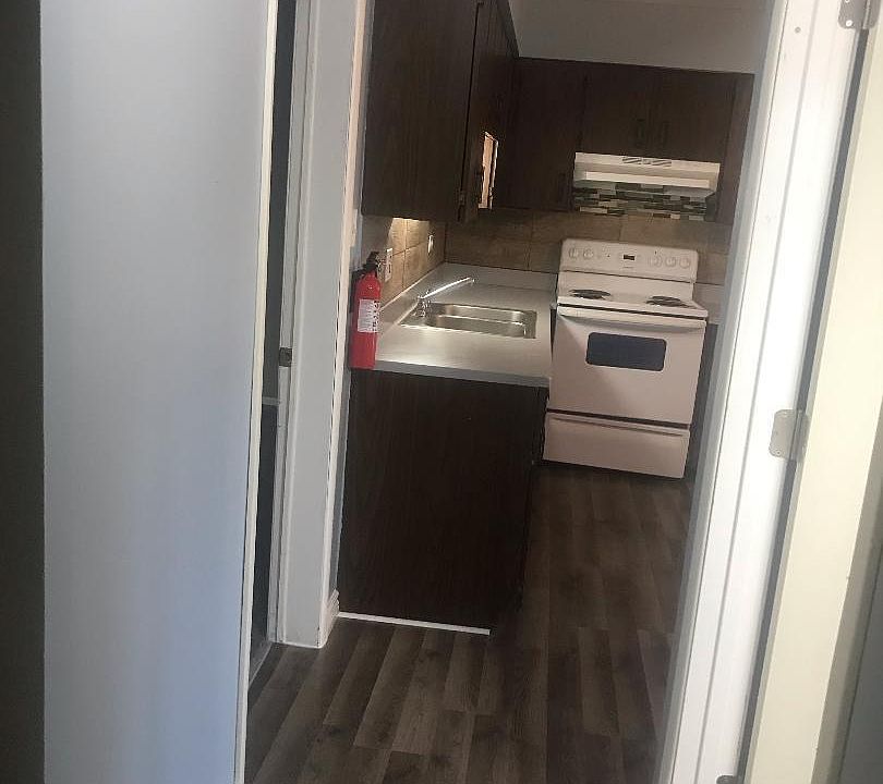 1st image of 17711 Park Blvd APT 1E