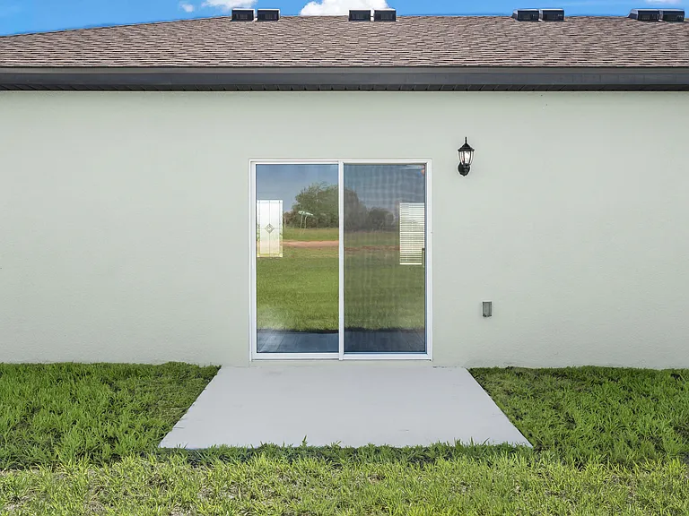 Citrus Place — Photo 25