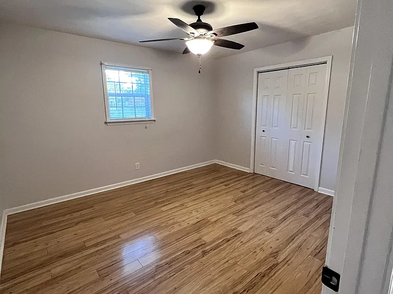 69 Rainbow Rd — Photo 10