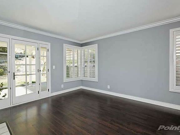 1159 Corto St Simi Valley CA-small-004-Family Room-666x444-72dpi