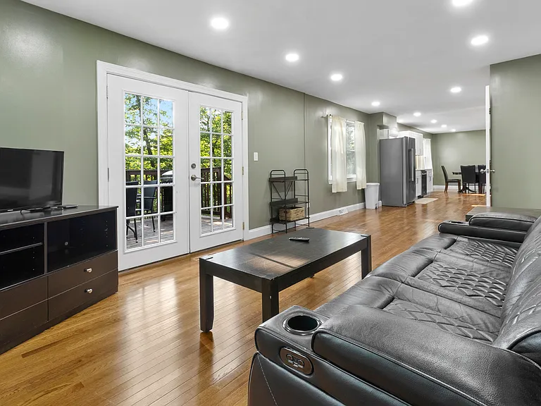 33 Concord Dr — Photo 15