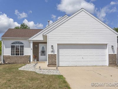 335 Pioneer Trl NE, Cedar Springs, MI, 49319