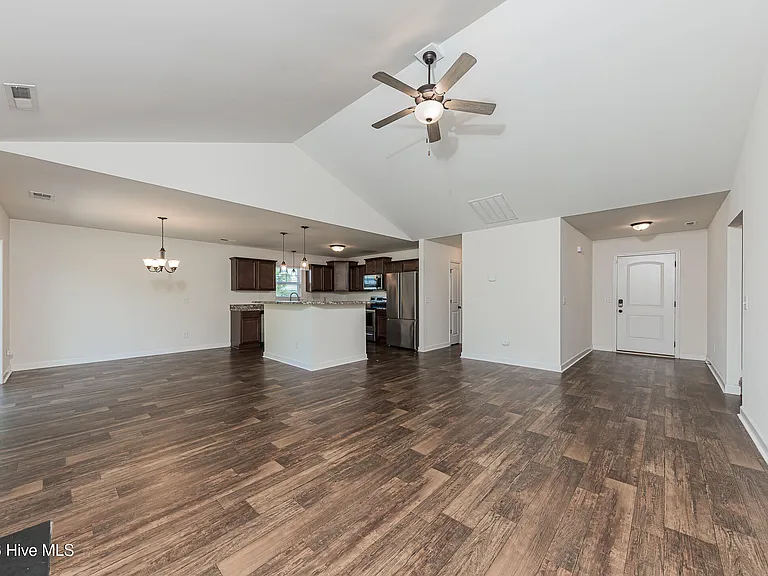 100 Mingo Dr — Photo 4