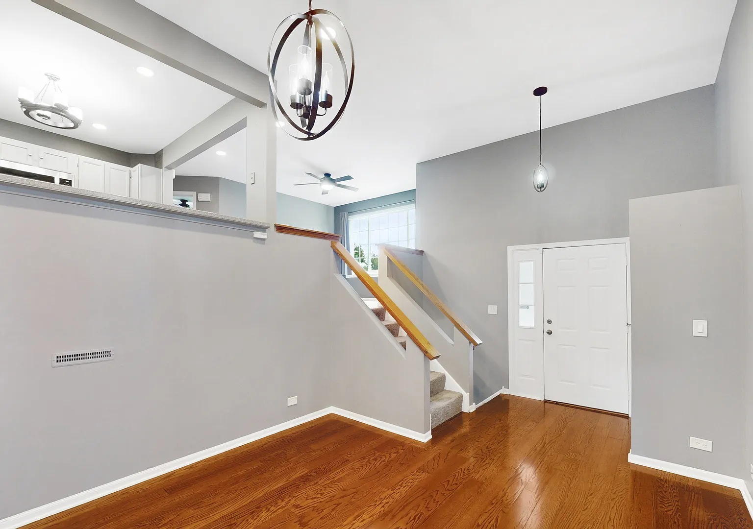 2 bed, 1.5 bath, 1336 sqft, $2,495 — Photo 4