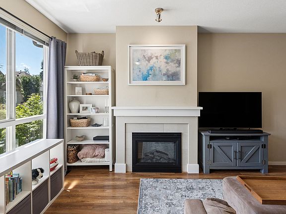 3rd image of 9088 Halston Ct #110