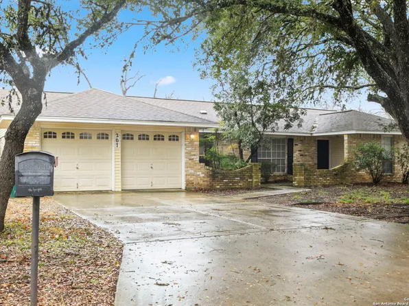 207 Ivy, Boerne, TX 78006