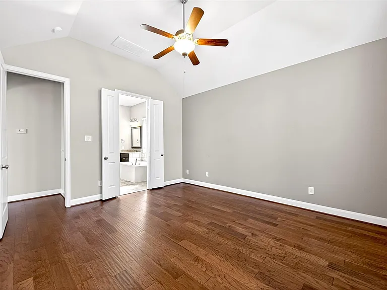 14 S Sawbridge Cir — Photo 30