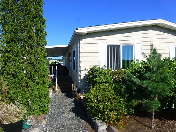 2nd image of 5900 64th St NE Unit 23